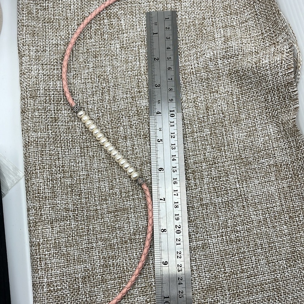 Vintage Pearl & Sterling Silver Pink Genuine Leather Necklace 16" Adjustable - Picture 9 of 11